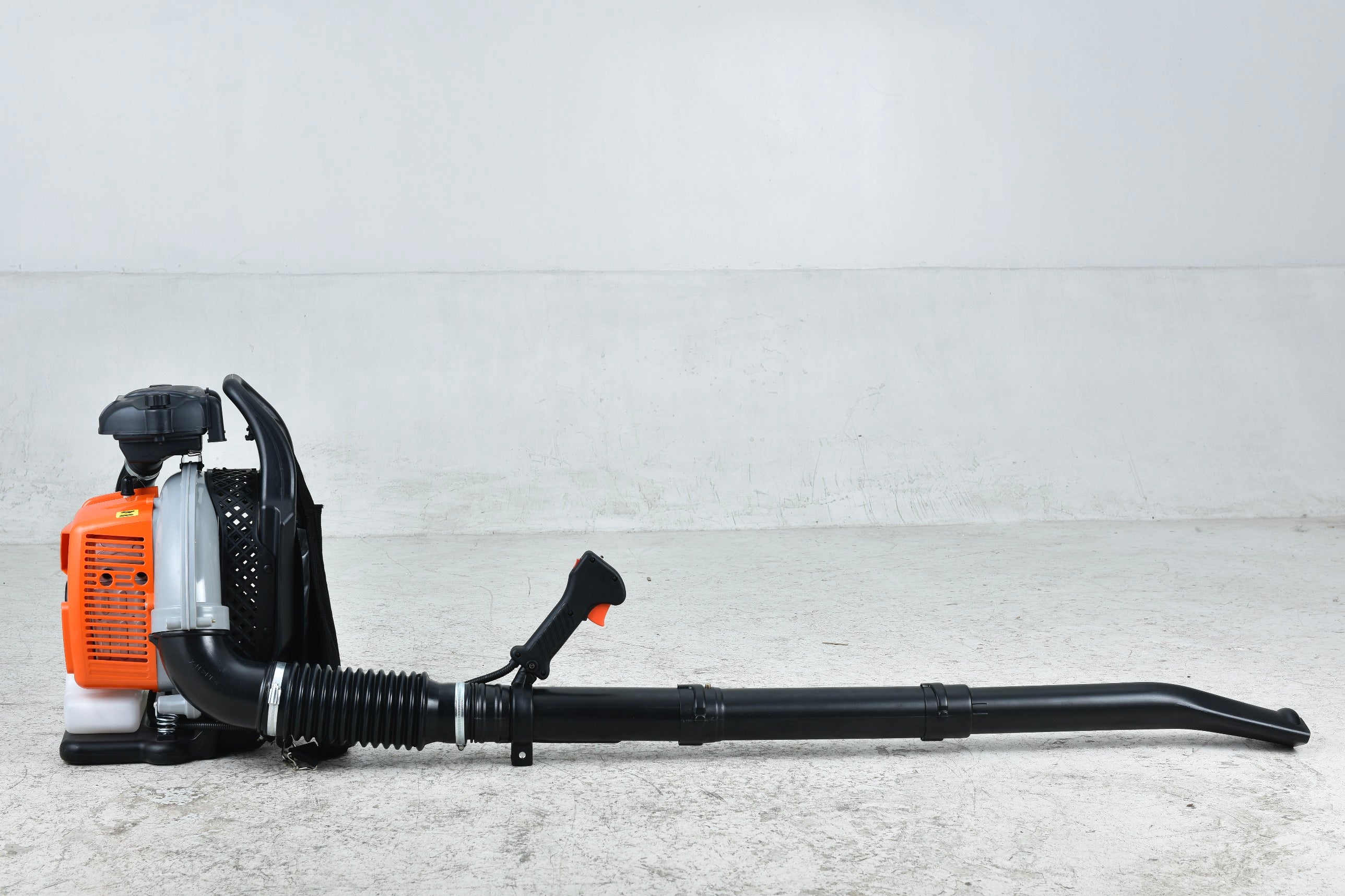 65CC Gas Powered Backpack Leaf Blower Extreme Duty 2-Cycle